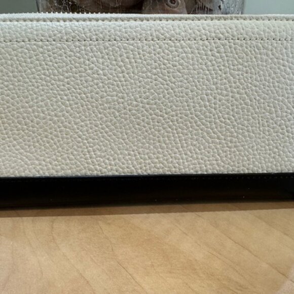 NWT Lauren Ralph Lauren Wallet - Picture 6 of 7